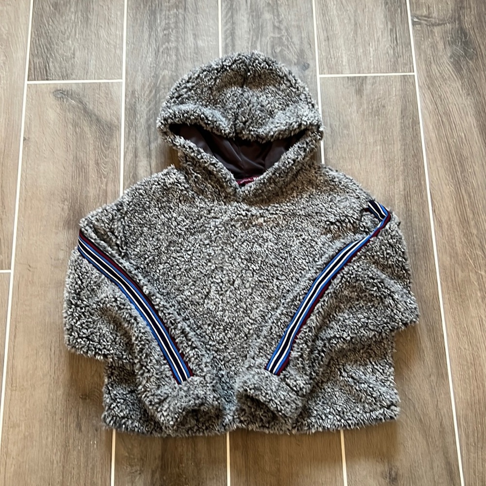 Gray Sherpa Cropped Hoodie
